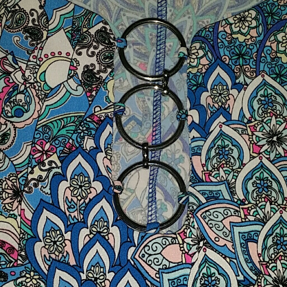 Dress - Picture 3 of 4